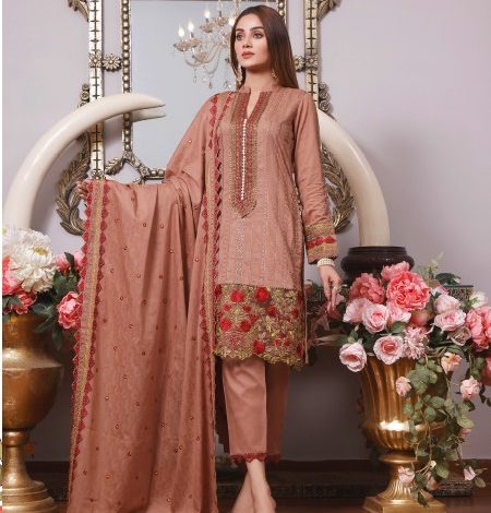 Photo of Latest Trends in Summer Lawn Collection 2022 Dresses